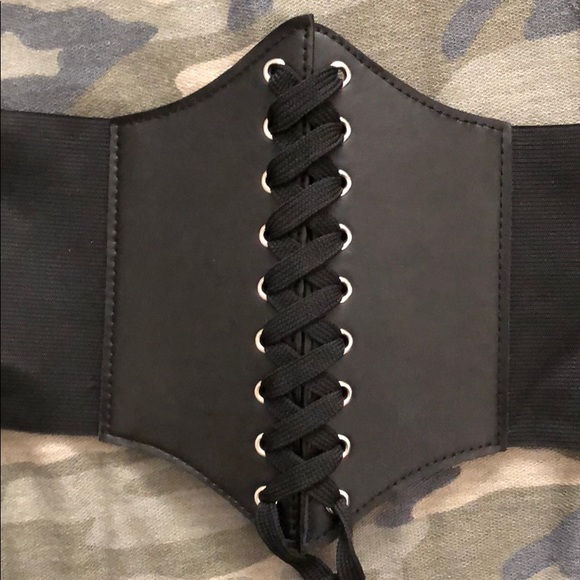 Camp t-shirt dress NEVER WORN - Picture 3 of 4